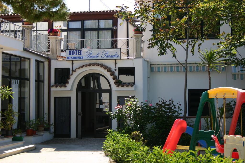 Hotel Piccolo Paradiso Di Rodi Garganico Exterior foto